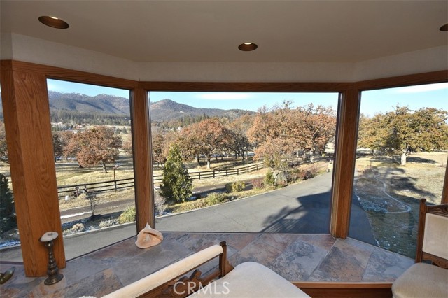 Detail Gallery Image 20 of 39 For 2530 W State Highway 3 Rd, Yreka,  CA 96097 - 4 Beds | 4/1 Baths