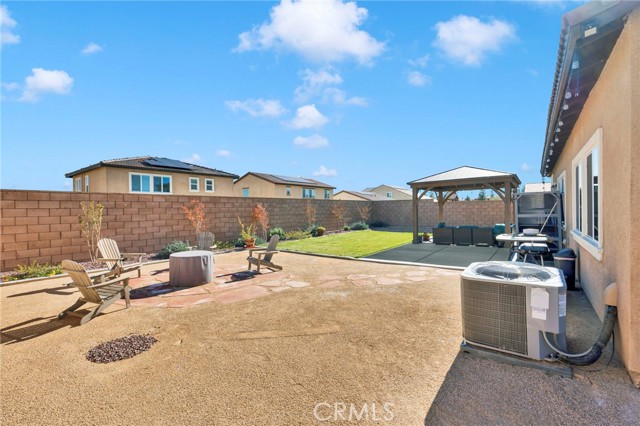 Detail Gallery Image 24 of 27 For 15389 Diamond, Victorville,  CA 92394 - 3 Beds | 2 Baths