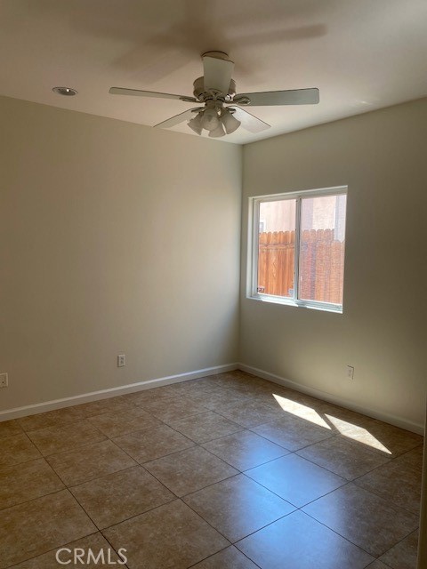 47615 Soft Moonlight Drive, La Quinta CA: https://media.crmls.org/medias/3792db8c-38e2-4e4f-a5f1-31678833b699.jpg