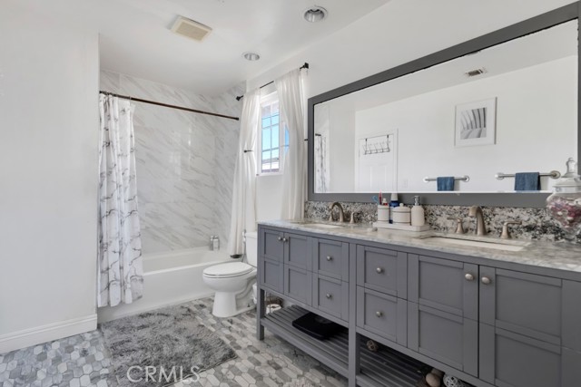 7708 Penfield photo 27