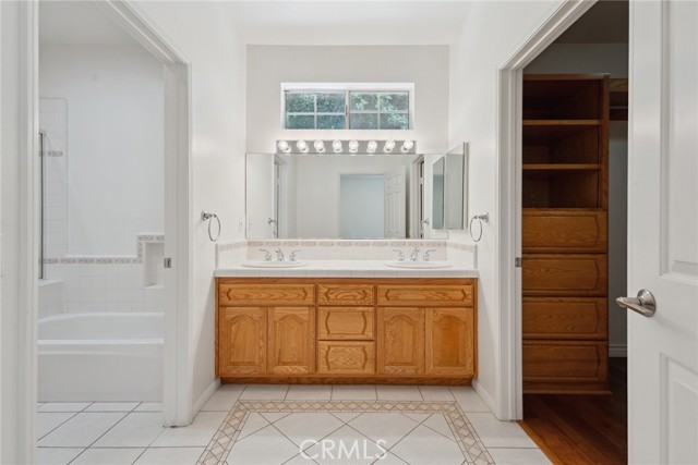 22501 Marilla Street, Chatsworth CA: https://media.crmls.org/medias/3795737b-c268-4730-8222-7d9a066a8831.jpg