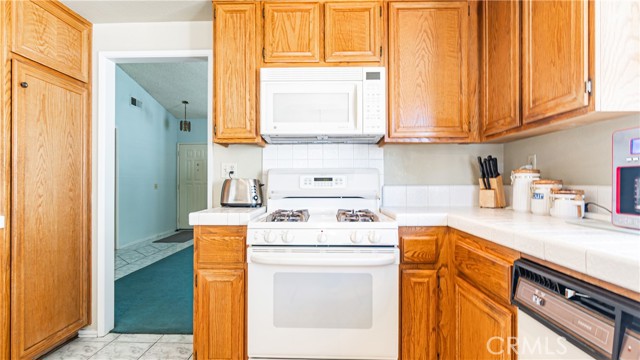 7339 Greenbriar Place, Rancho Cucamonga CA: https://media.crmls.org/medias/3796258c-0c98-4f5f-92cf-af59eee78588.jpg