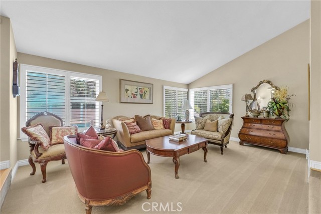 1329 Holly Leaf Way, Diamond Bar CA: https://media.crmls.org/medias/37963bed-65c2-49cf-8ff0-41213187a741.jpg