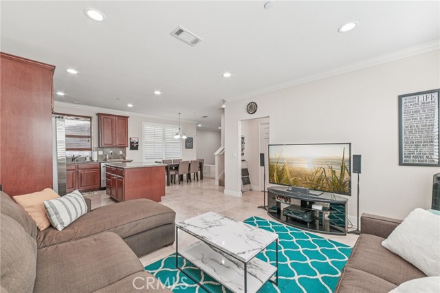 Detail Gallery Image 1 of 34 For 3804 Howard Ave, Los Alamitos,  CA 90720 - 3 Beds | 2/1 Baths