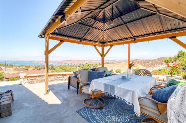 Detail Gallery Image 22 of 60 For 20948 Onaknoll Dr, Lake Mathews,  CA 92570 - 4 Beds | 3/1 Baths