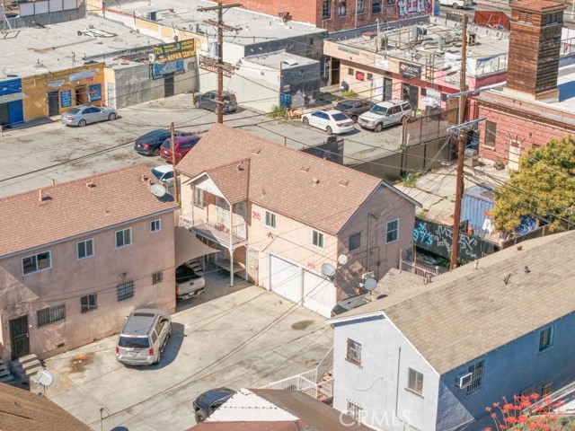 Detail Gallery Image 32 of 38 For 245 W 73rd, Los Angeles,  CA 90003 - 6 Beds | 4 Baths