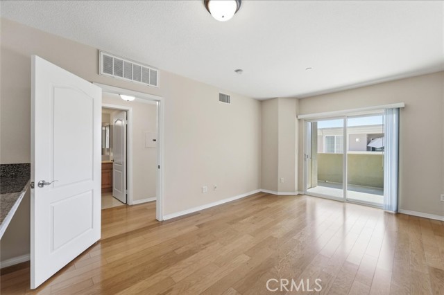 2750 Artesia Boulevard, Redondo Beach, California 90278, 2 Bedrooms Bedrooms, 0 ,2 BathroomsBathrooms,Residential,For Sale,Artesia,0,PV26103971