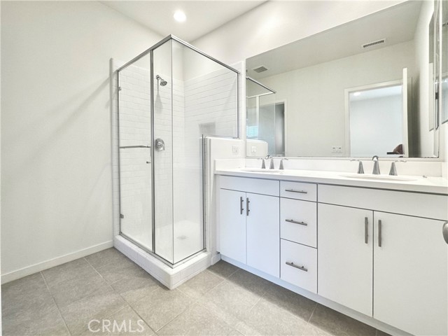 129 Briarberry, Irvine CA: https://media.crmls.org/medias/3798a74f-bafa-4345-96ff-35a754473c97.jpg