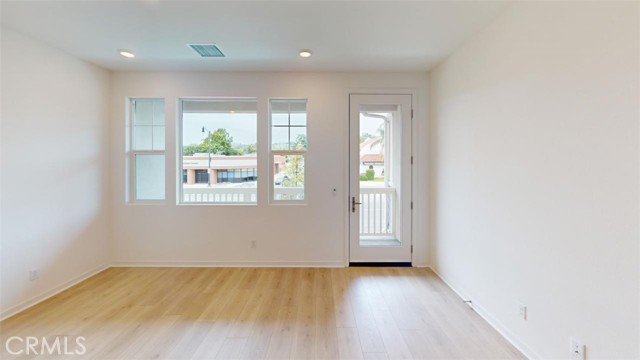 Detail Gallery Image 49 of 53 For 16424 Whittier Bld #3,  Whittier,  CA 90603 - 4 Beds | 4 Baths