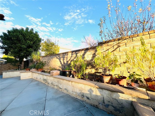 Detail Gallery Image 20 of 25 For 24336 Caladium, Valencia,  CA 91354 - 3 Beds | 2/1 Baths