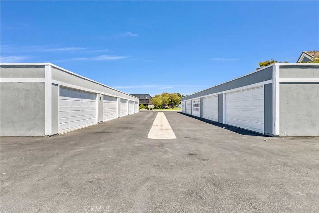 MLS #OC25267868 image #63