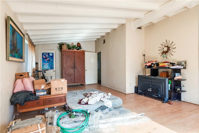 Detail Gallery Image 5 of 19 For 979 Kevin Ave, Redlands,  CA 92373 - 3 Beds | 2 Baths