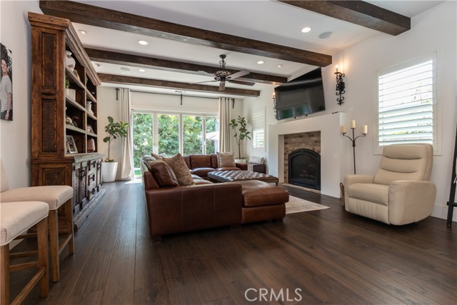29919 Hidden Creek Drive, San Juan Capistrano CA: https://media.crmls.org/medias/379b3938-1d84-4cca-9889-fb94b805343c.jpg