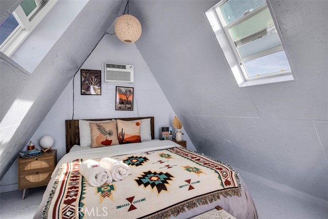 59427 La Crescenta Drive, Yucca Valley CA: https://media.crmls.org/medias/379b3e1d-f06b-4aa8-8418-793ed6fdede8.jpg