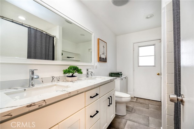 20869 Moonlake Street, Walnut CA: https://media.crmls.org/medias/379baf50-9c11-4ef1-bc8f-a590898ebdf8.jpg