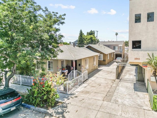 Image 3 for 1059 Saint Louis Ave, Long Beach, CA 90804