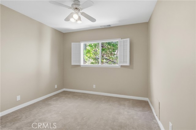 Detail Gallery Image 32 of 72 For 174 Golf Course Rd, Lake Arrowhead,  CA 92352 - 4 Beds | 3/1 Baths