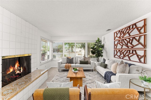 1517 Pamela Crest, Redlands CA: https://media.crmls.org/medias/379ca4d4-24c6-4340-9f14-d4848e7cac42.jpg