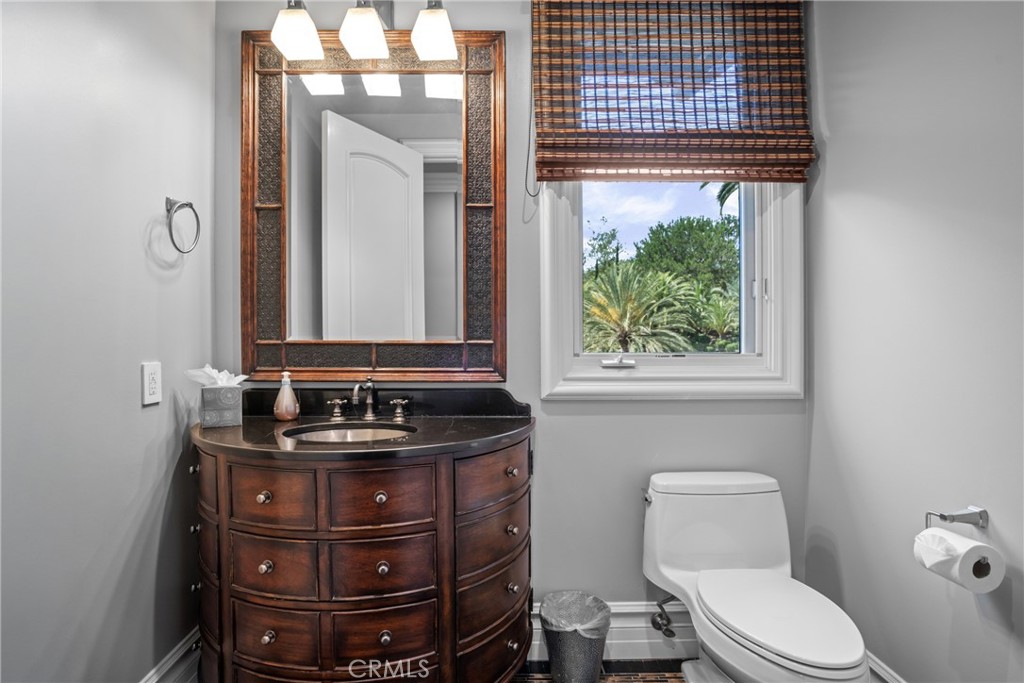 MLS #OC25186135 img 20