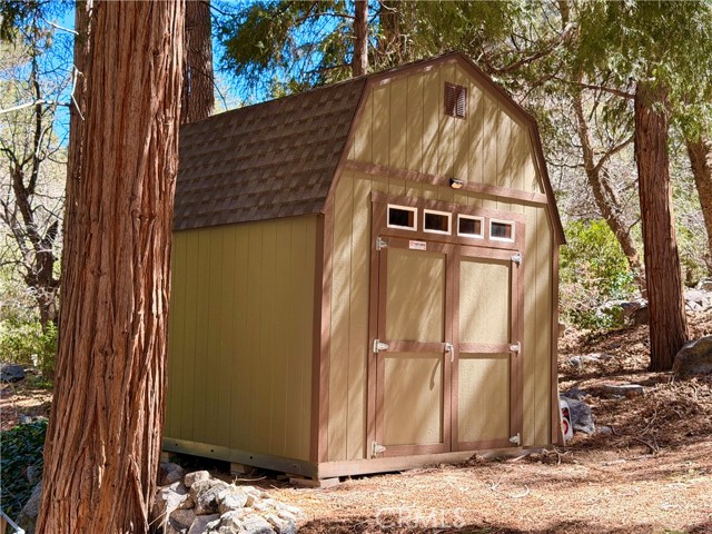 Detail Gallery Image 25 of 25 For 39503 Prospect, Forest Falls,  CA 92339 - 4 Beds | 3/1 Baths