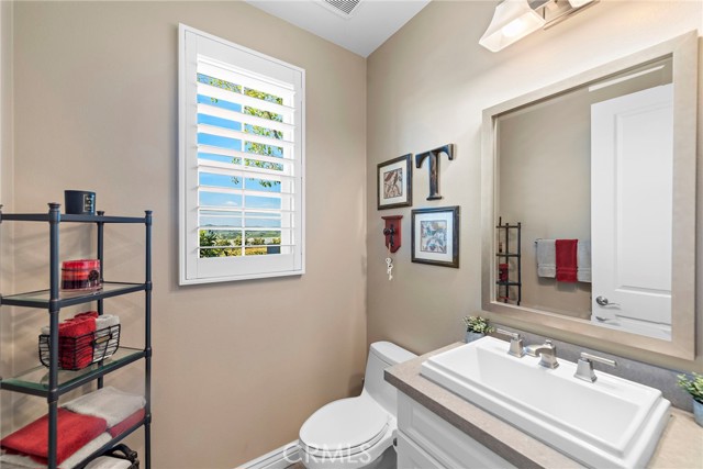Detail Gallery Image 21 of 59 For 1 Platal St, Rancho Mission Viejo,  CA 92694 - 2 Beds | 2/1 Baths