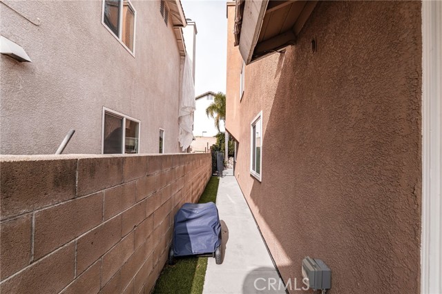 Detail Gallery Image 41 of 53 For 14528 Oxer Ct, Fontana,  CA 92336 - 4 Beds | 3 Baths