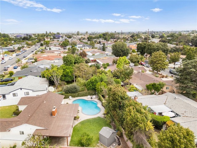 11692 Poes Street, Anaheim CA: https://media.crmls.org/medias/379edfe9-11c4-49af-864e-ff16640ea6f2.jpg