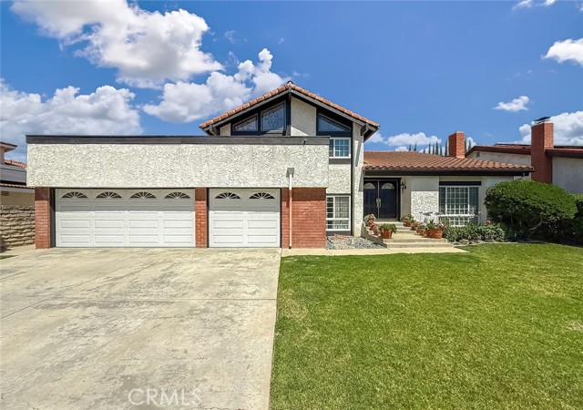3301 Blue Ridge Court, Thousand Oaks CA: https://media.crmls.org/medias/379ee1d3-feb6-4b71-8a33-37e44ad9b336.jpg