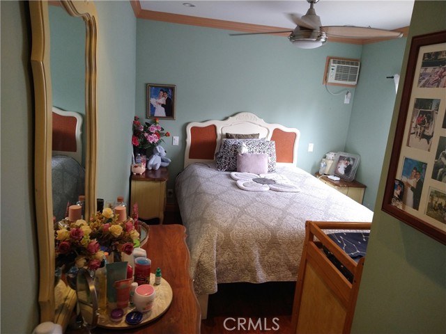 23450 NEWHALL Avenue, Newhall CA: https://media.crmls.org/medias/379f9548-f38f-4f3b-80c1-af905b314ac7.jpg