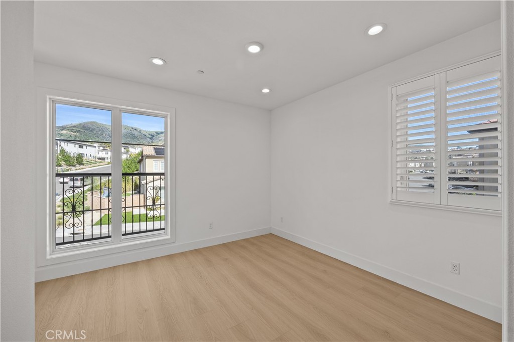 MLS #OC26121770 image #34