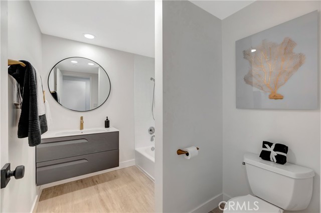 Detail Gallery Image 31 of 69 For 850 E Ocean Bld #301,  Long Beach,  CA 90802 - 2 Beds | 2 Baths