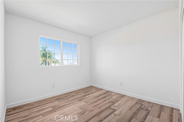 Detail Gallery Image 14 of 16 For 812 Early Dawn, San Jacinto,  CA 92582 - 4 Beds | 2/1 Baths