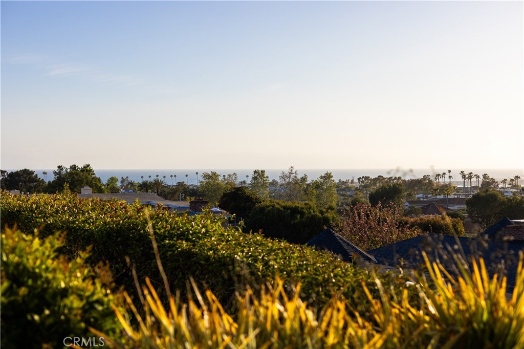 https://media.crmls.org/medias/37a1ec9c-e1e4-40ad-ad37-489a04b6fcfb.jpg?preset=X-Large