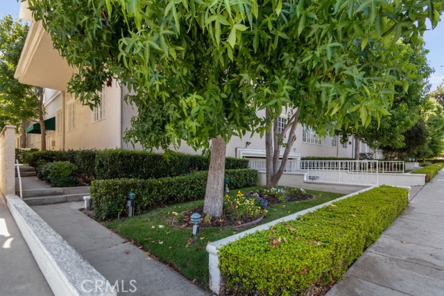 Detail Gallery Image 9 of 41 For 1040 4th St #112,  Santa Monica,  CA 90403 - 1 Beds | 1 Baths