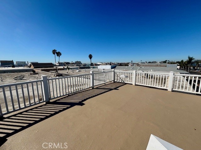 5011 RIVER Avenue, Newport Beach CA: https://media.crmls.org/medias/37a25fbd-1111-46c8-8c2f-7d399075ee59.jpg