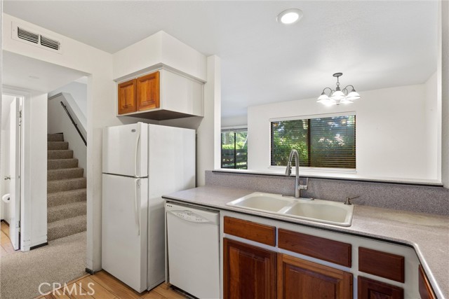 Detail Gallery Image 16 of 38 For 2912 Pennyroyal Dr, Chico,  CA 95928 - 2 Beds | 1/1 Baths