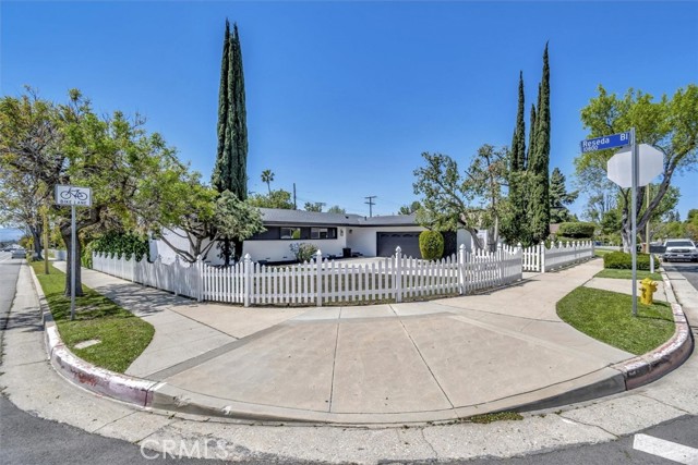 18500 Celtic Street, Porter Ranch CA: https://media.crmls.org/medias/37a570fb-c44a-4185-8ce1-2bcb681ff722.jpg