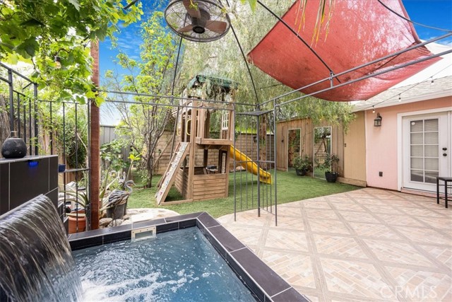 507 Coudures Way, Perris CA: https://media.crmls.org/medias/37a59847-872e-46ae-a42e-a296002fad16.jpg