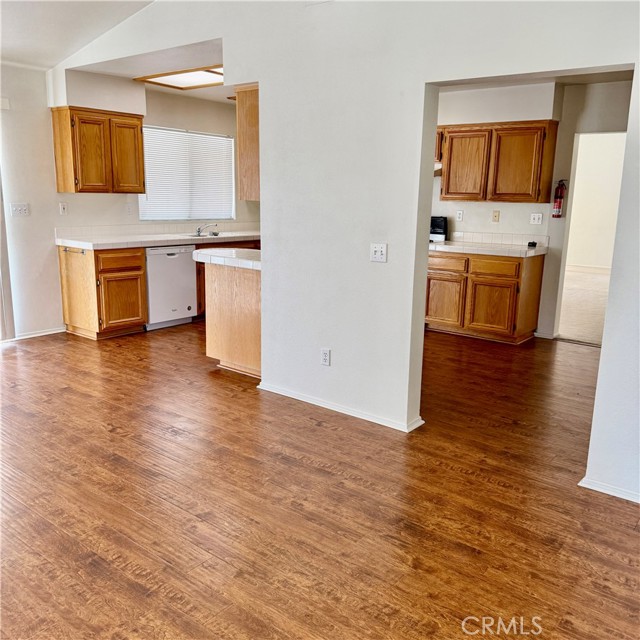 Detail Gallery Image 10 of 43 For 22594 Cuyama Ct, Apple Valley,  CA 92307 - 3 Beds | 2 Baths