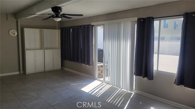 1135 Caperton Street, Lancaster CA: https://media.crmls.org/medias/37a98157-84cf-4e16-b719-e83c09dfd255.jpg