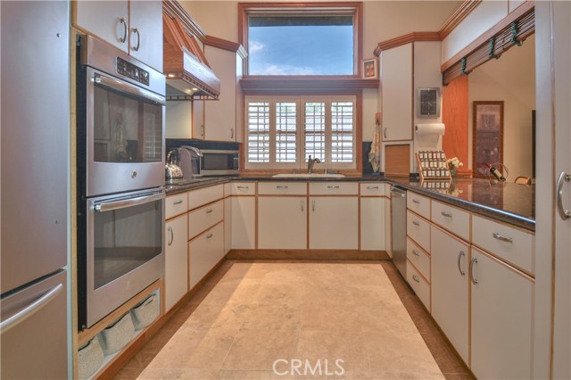 971 Grass Valley, Lake Arrowhead CA: https://media.crmls.org/medias/37a9887b-db83-4b08-ab22-9ae126b8b396.jpg