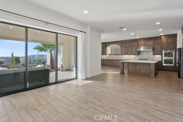 35 Manzanillo, Lake Forest CA: https://media.crmls.org/medias/37aa2957-df1d-4d0a-a58c-a5e89851c838.jpg