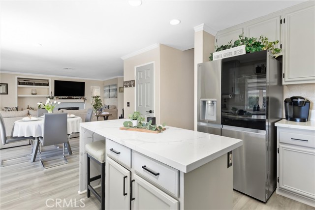 Detail Gallery Image 8 of 32 For 2601 W Meyers Rd, San Bernardino,  CA 92407 - 5 Beds | 3 Baths