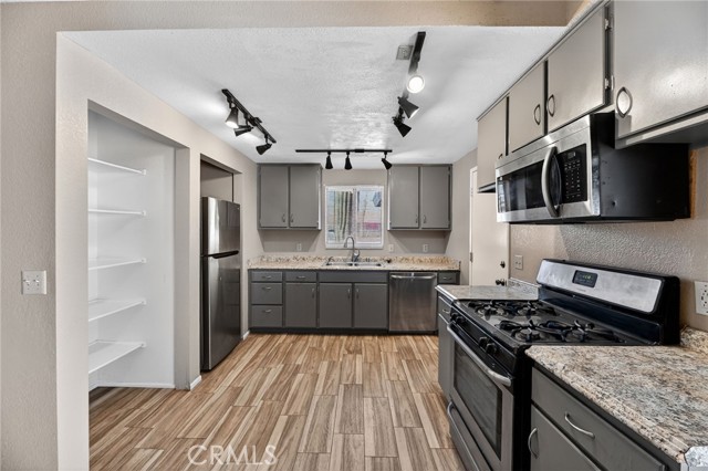 Detail Gallery Image 13 of 43 For 6243 Mojave, Twentynine Palms,  CA 92277 - 3 Beds | 2 Baths