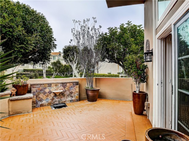 Detail Gallery Image 37 of 44 For 19330 Wingedfoot Cir, Huntington Beach,  CA 92648 - 3 Beds | 2/1 Baths