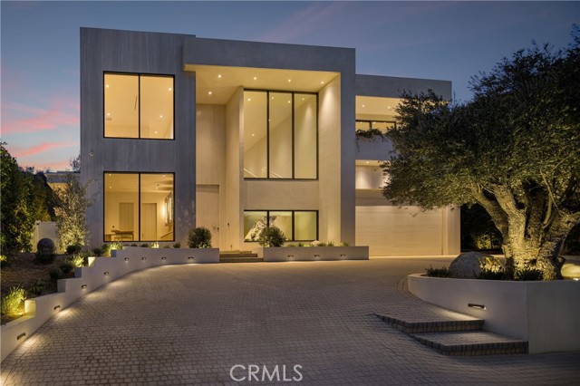 17177 Adlon Road, Encino CA: https://media.crmls.org/medias/37ae31b6-8d48-4da7-b4cb-424187a79615.jpg