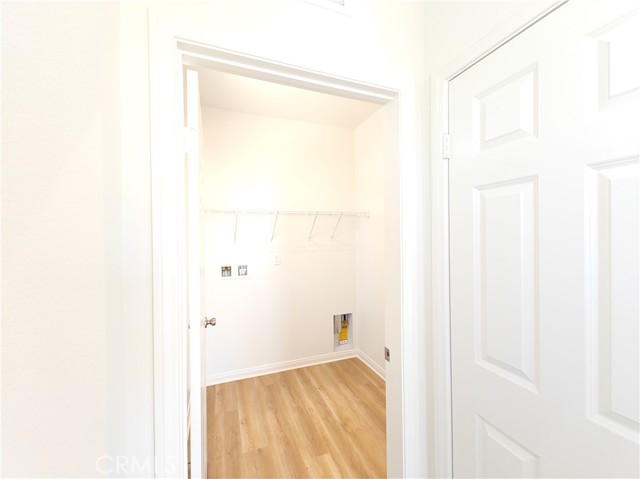 Detail Gallery Image 6 of 17 For 20154 Patchfield Dr, Riverside,  CA 92507 - 3 Beds | 2 Baths