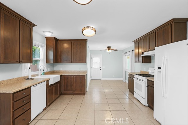 Detail Gallery Image 15 of 31 For 405 S Devon, Orange,  CA 92868 - 3 Beds | 1 Baths