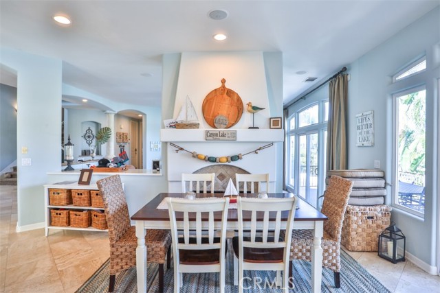 Detail Gallery Image 15 of 70 For 22818 Gray Fox Dr, Canyon Lake,  CA 92587 - 6 Beds | 3/1 Baths
