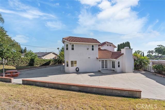 2445 N Santiago Boulevard, Orange CA: https://media.crmls.org/medias/37b18b44-2407-485b-a5b5-f5fb5c37c41e.jpg